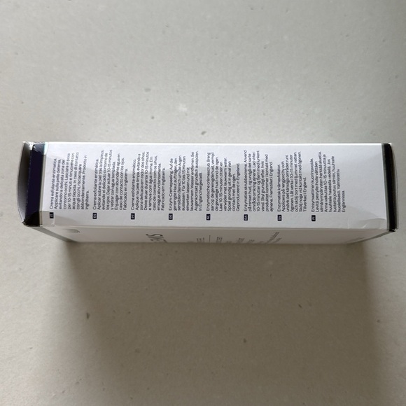 Elemis White Papaya Enzyme Peel! - Picture 4 of 7